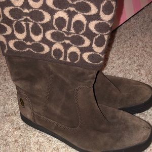 Coach boots